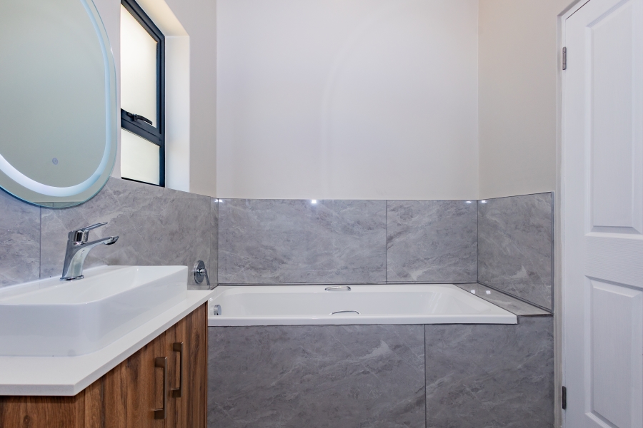 3 Bedroom Property for Sale in Altona Western Cape